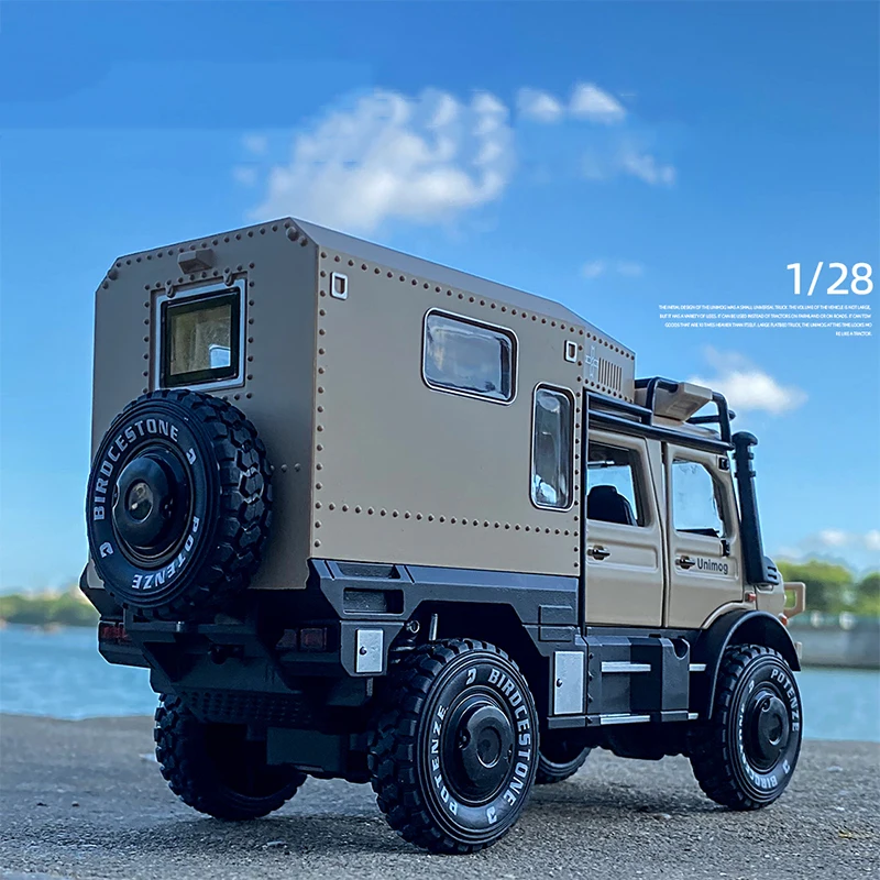 Metalen Off Road RV 1:28 Unlm0g U5000 Legering Hoge Precisie Model Auto Geluid Licht Trek Kind Geschenken Jongen Speelgoed Collectie display