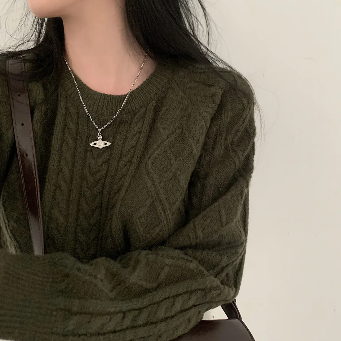 

Корейский универсальный осенне-зимний витой свитер в стиле ретро Long Sve round Ne из вискозного волокна, цельный предмет для поездок на работу