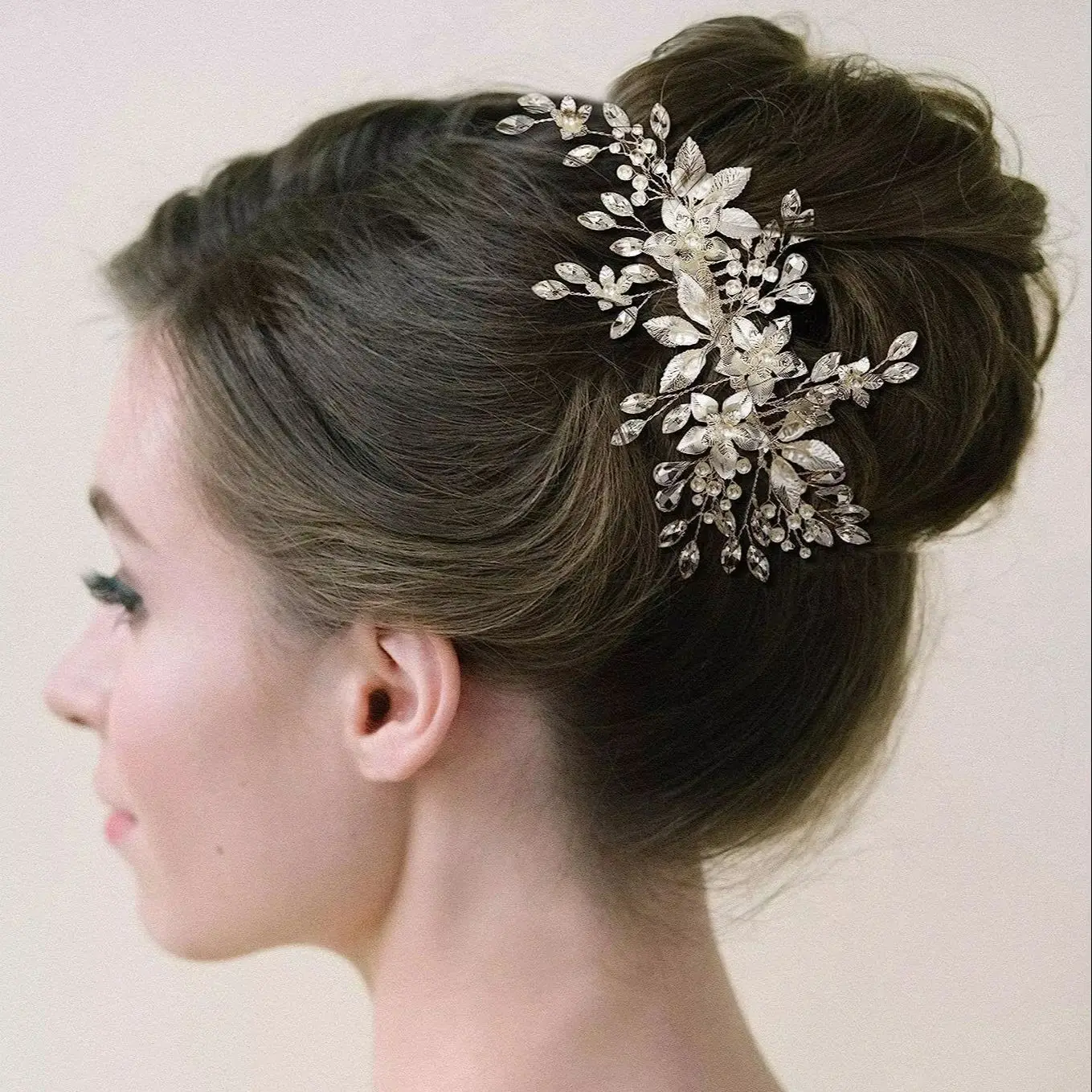 Silver Color Flower Hair Comb Wedding Hair Jewelry Fashion Pearl Rhinestone Hair Clip Bridal Party Tiaras Luxury Side Barrettes