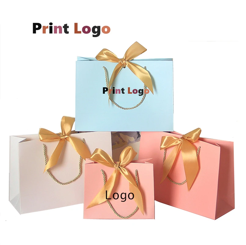 

100-150 Custom Logo Paper Gift Box Wedding Pack Bags Gift Bag Shopping Kraft Bag With Handles For Clothing Gift Packaging