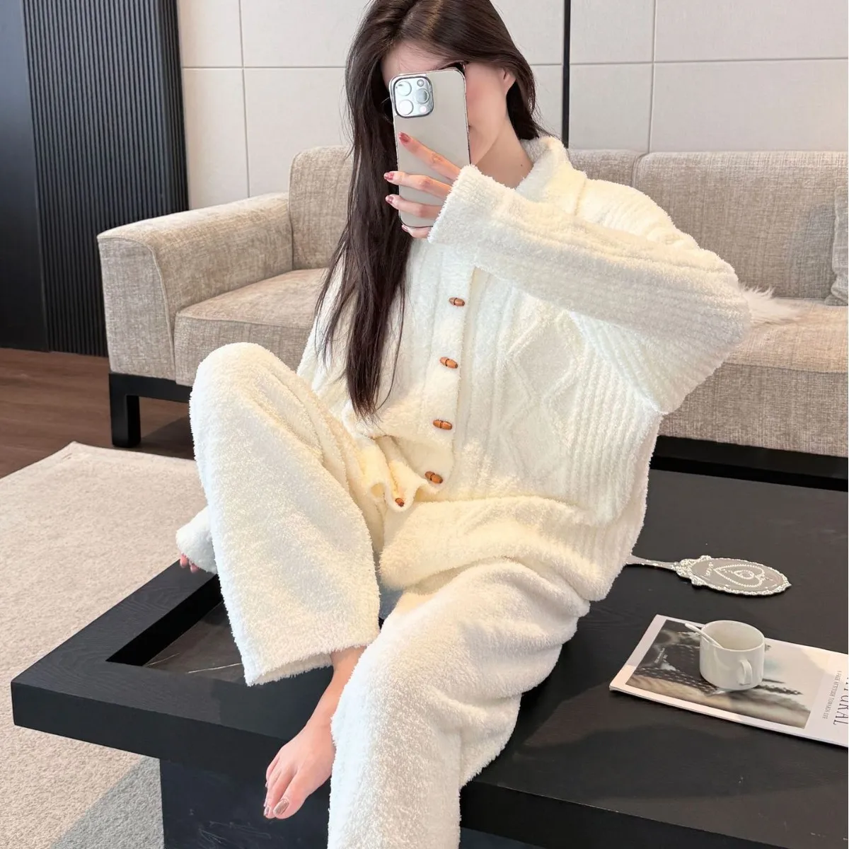 Jacquard Flannel Pajamas for Women Autumn and Winter Thick Warm Lapel Coral Fleece Homewear Suit Set