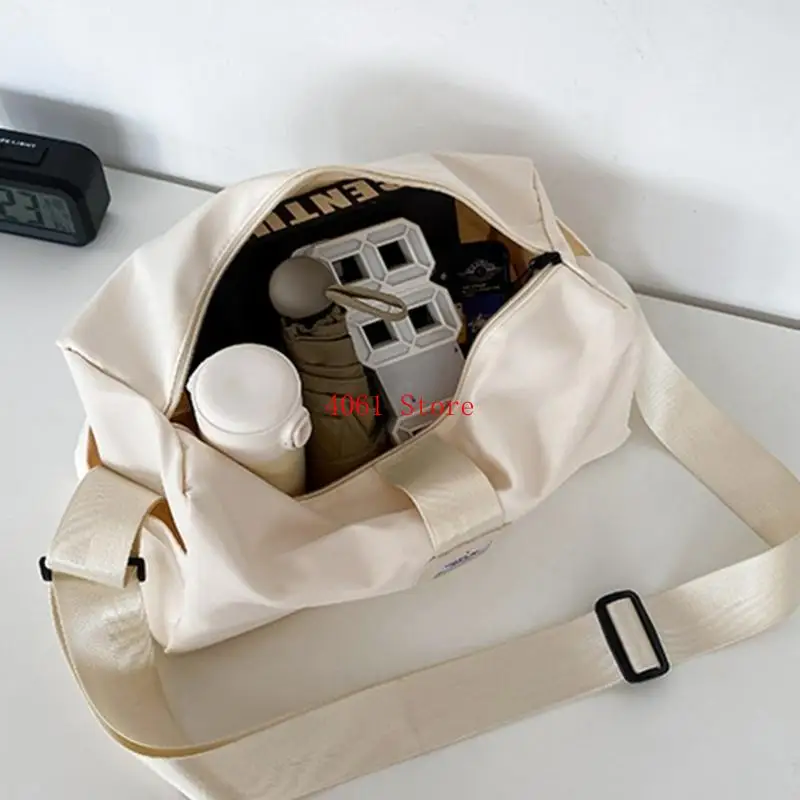 Stylish and Practical Gym Tote Bag Nylon Crossbody Bags for Outdoor Activities