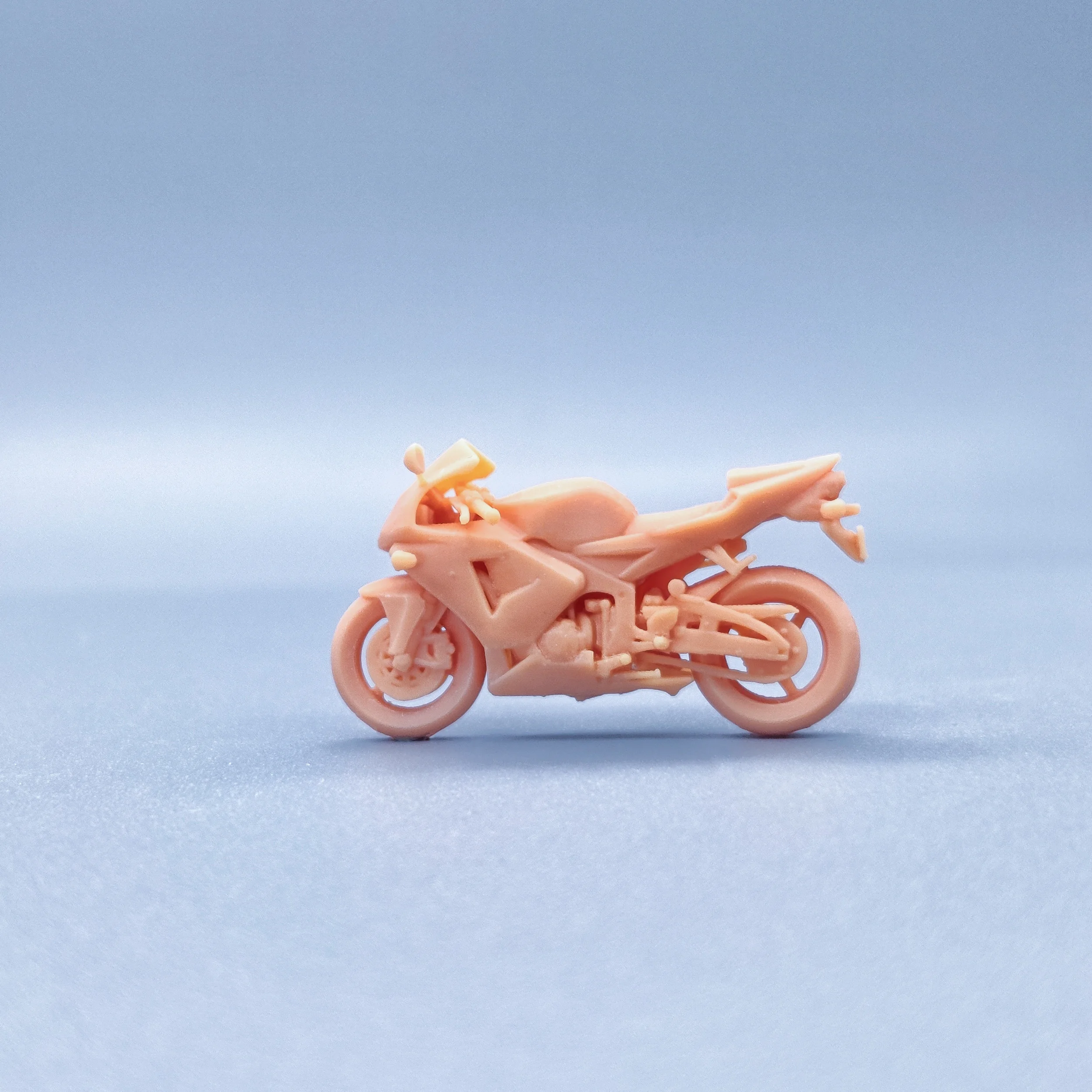 1/64 1/43 Figurines Scale Model Resin Motorcycle Uncolored Miniatures Diorama Hand-painted CBR600RR（2004） V728