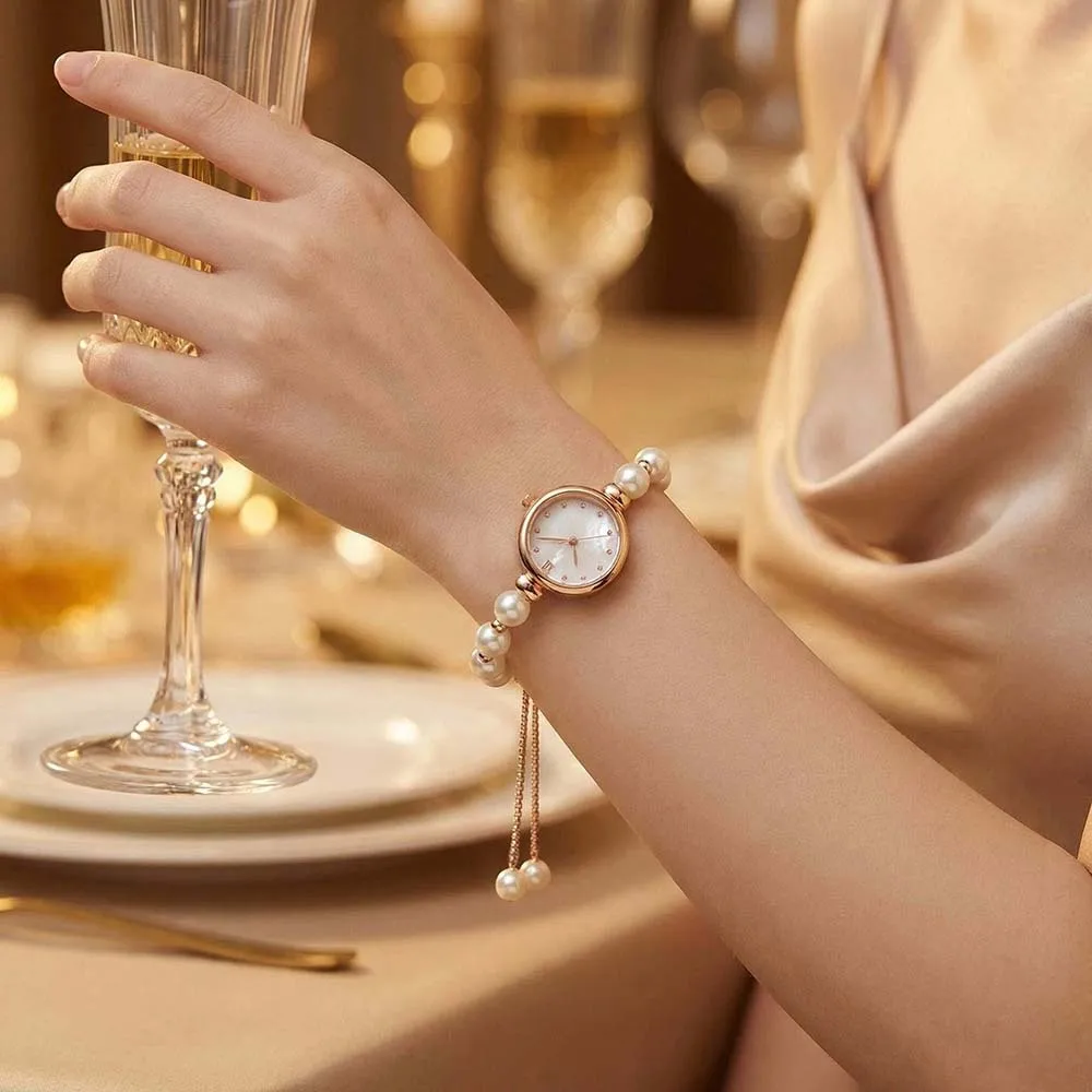Jam Tangan Quartz Wanita dengan Foto dan Teks Kustom, Mutiara, Rantai Bolo Berhias Manik-manik yang Dapat Disesuaikan, Dial Kecil, Dapat Ditarik