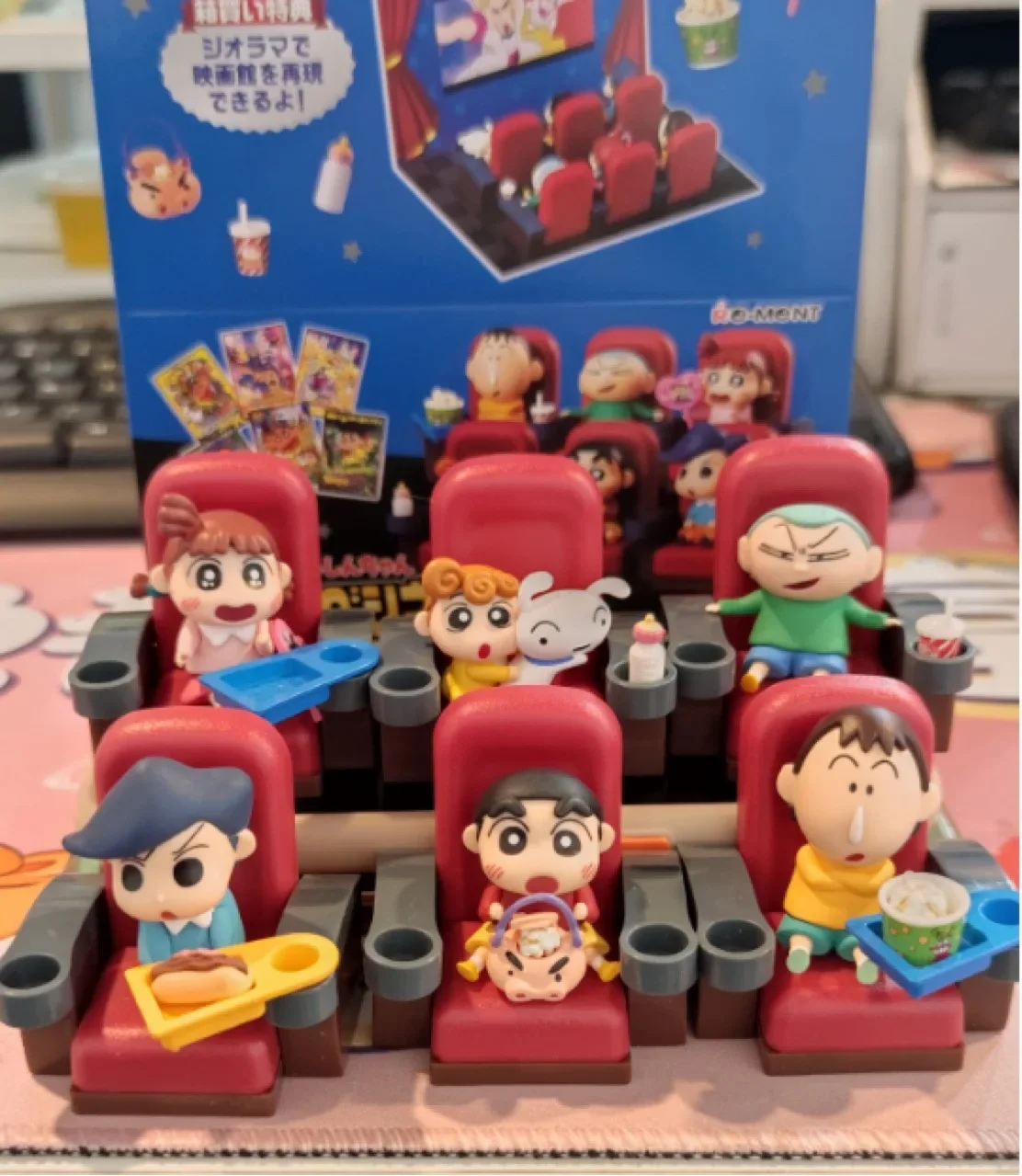 1pcs Random Style 9CM New Anime Crayon Shin-chan Kawaii Figure kasukabe Cinema Miniature Model Toys Doll Collect Ornaments Gifts