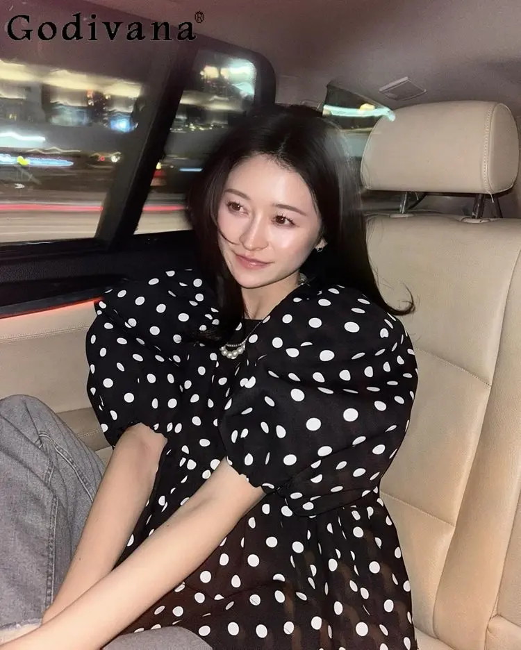 

Женская рубашка с коротким рукавом в японском стиле, черная, с принтом в горошек, весна-лето 2026, с пышными рукавами, милый топ в стиле каваи