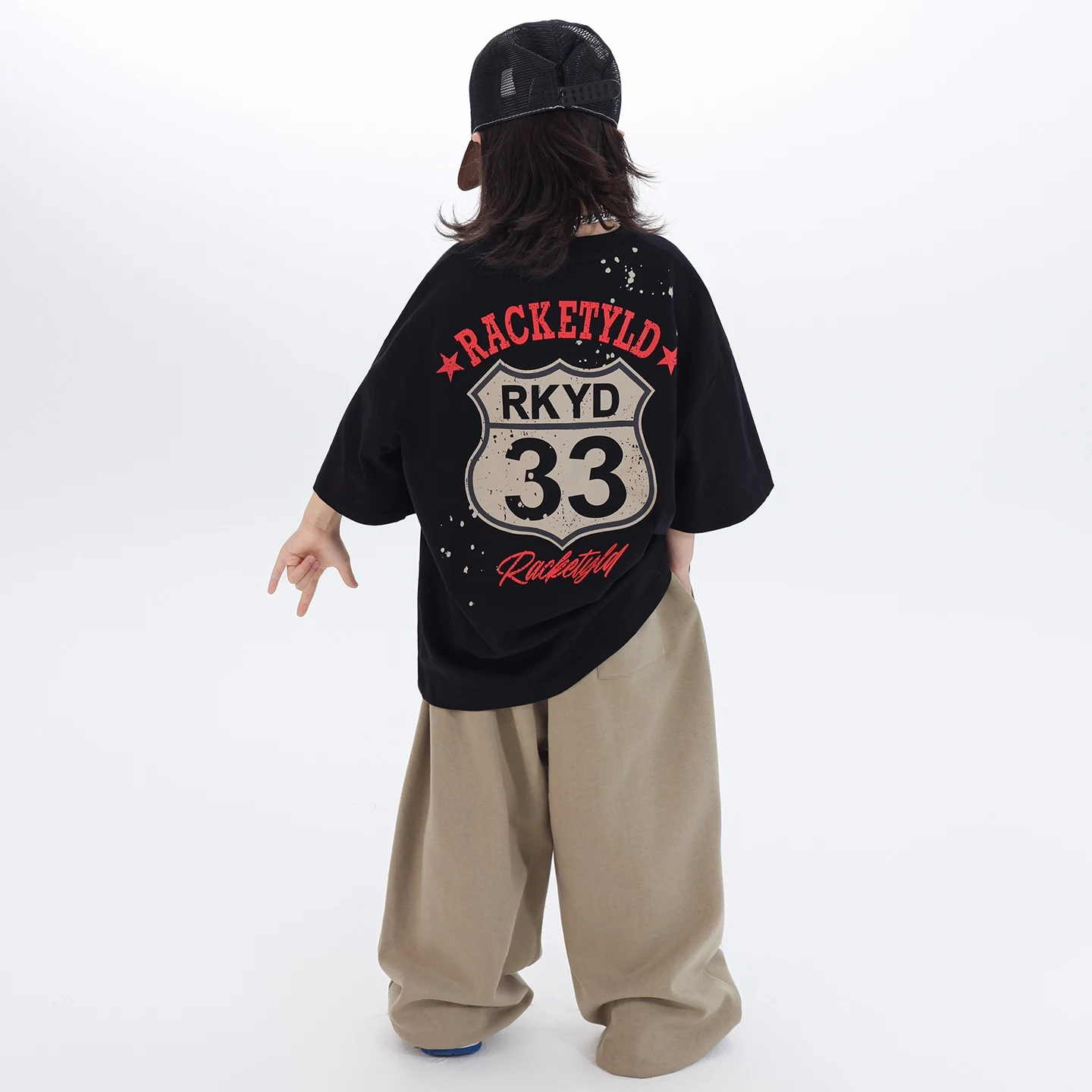 子供ヒップホップダンス服黒 Tシャツスウェットパンツガールズボーイズストリートダンスジャズ練習パフォーマンス衣装ジョガーセット BL16379