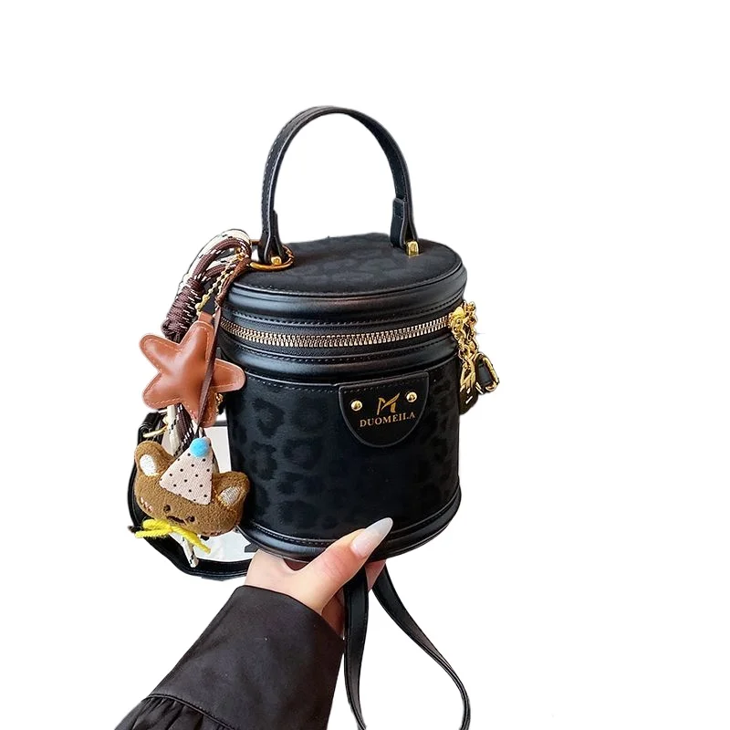 Leopard Print Niche High-end Bucket Bag Women's  New Fashion Portable Shoulder Messenger Bag Versatile Fortune Bucket Handbags