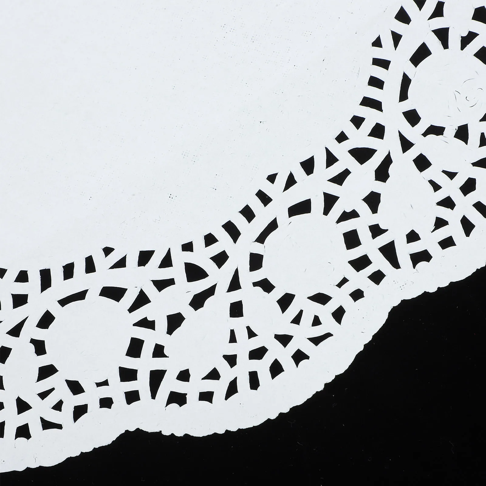 

140Pcs Food Grade Greaseproof Paper Oil Absorbing Pads for Fried Pizza Wrapping Disposable Snack Mat Party Supplies