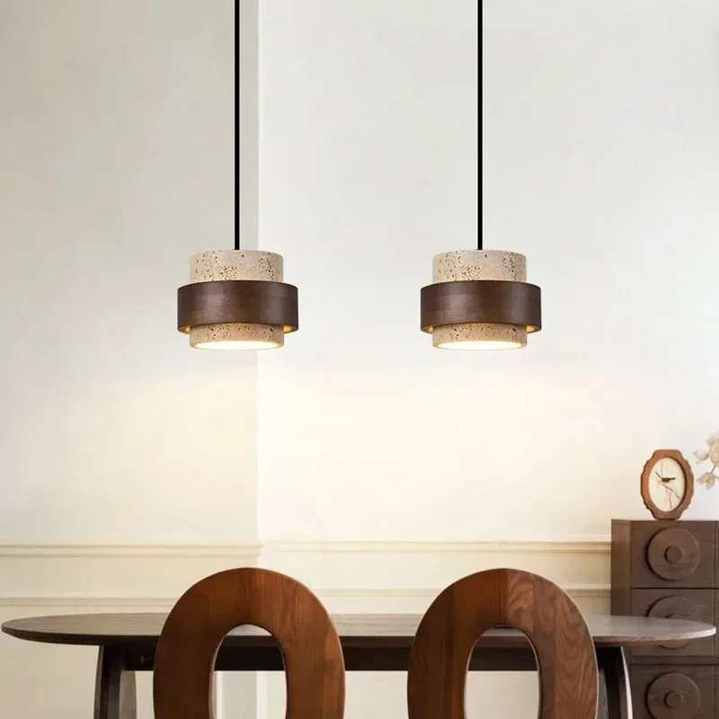 Quirky Wind Natural…