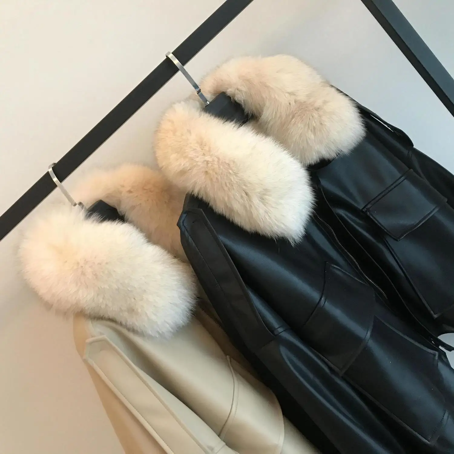 Chic Autumn Winter Detachable Faux Mink Fur Collar PU Bomber Jacket Plus Velvet Thick Trench Coat Faux Leather Zipper Cardigan