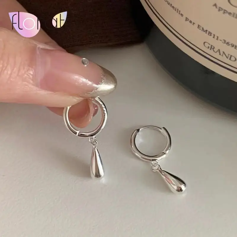 

925 Sterling Silver Needle Light Luxury Niche Design Smooth Water Drop Pendant Earrings Women High-end Fashion Earrings Jewelry