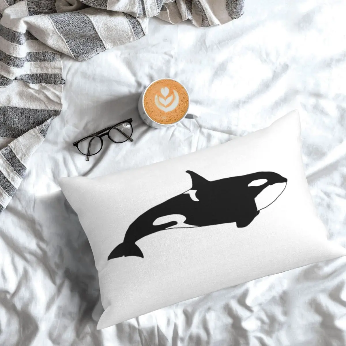 Killer Whale (Orcinus Orca) Rectangle Pillowcase Cushion Cover Decorative Bedroom Bed Home Comfort Throw Pillow