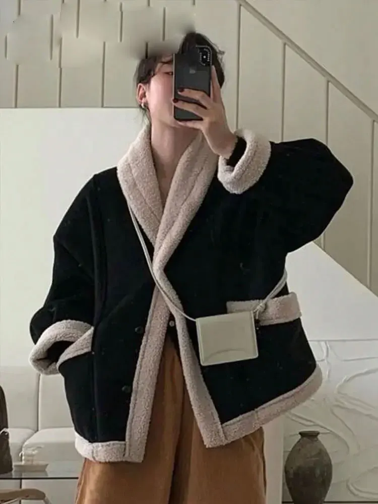 Manteau d'épissure en laine d'agneau pour femme, revers, manches longues, poches, vestes amples et épaisses, Streetwear d'hiver, vêtements d'extérieur noirs, 2025