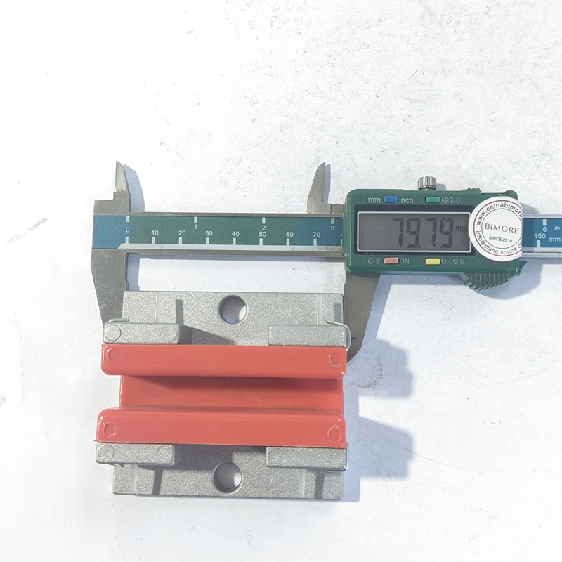 Elevator Guide Shoe L80mm  For 9mm Rail