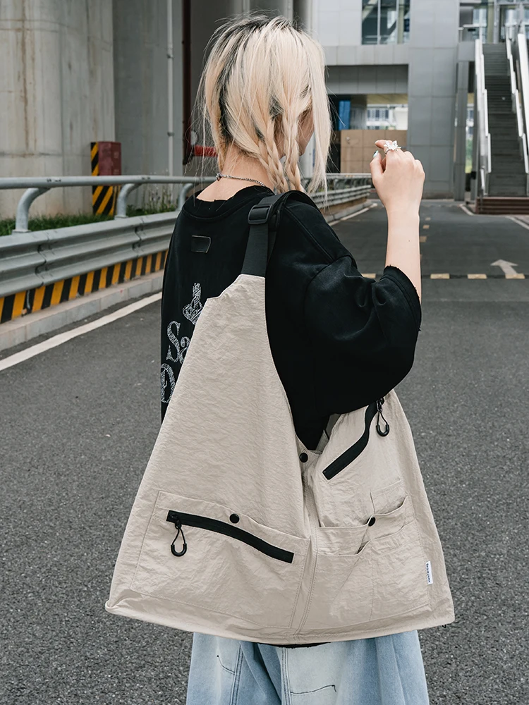 

Workwear American Style Retro Multifunctional Multi Pocket Nylon Vest Outdoor Functional Dual-use Shoulder Bag Jacket 2025