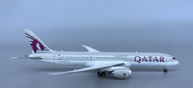 AV4124 1/400 Qatar B787-9 A7-BHF Modelo de aeronave Modelo de coleção de produtos acabados em liga