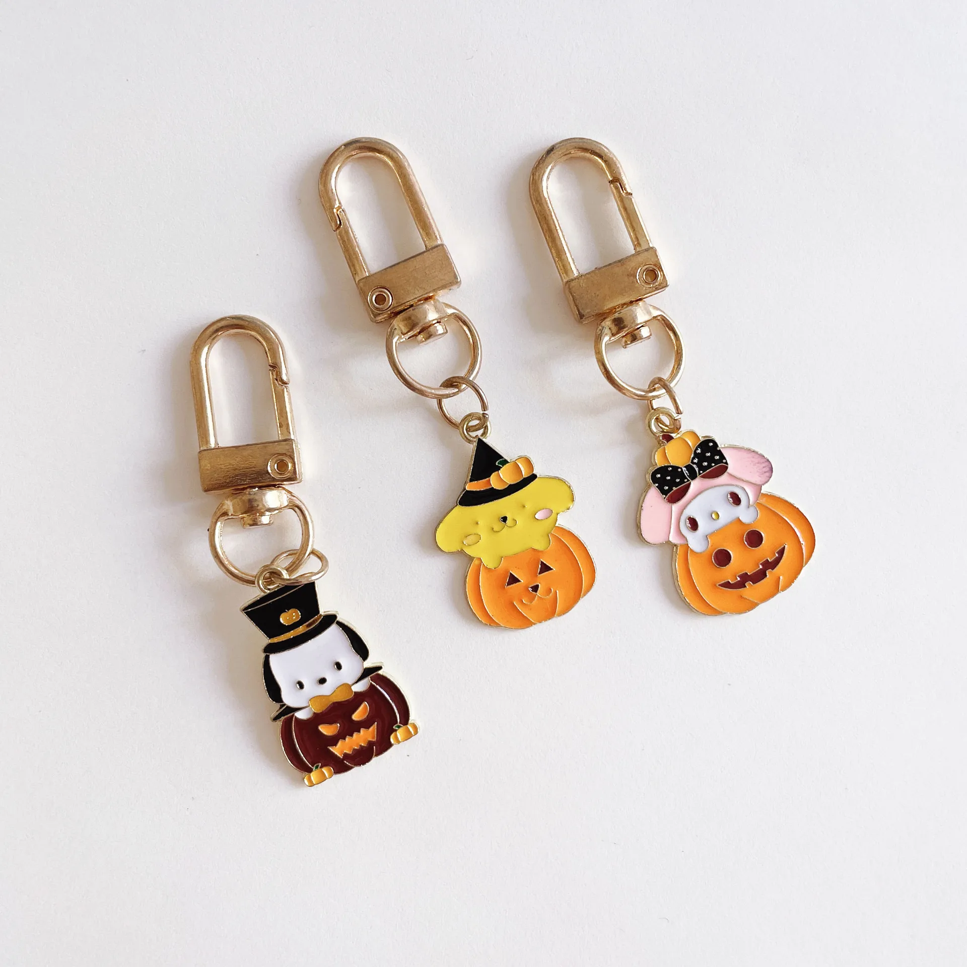 Miniso ins سانريو هالوين مفتاح سلسلة الكرتون لطيف Kuromi سلسلة قلادة مضحك اليقطين حقيبة حلي معلقة