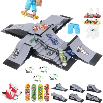 6-in-1 Finger Skateboard Deck Ramp Set Ultimate Finger Skatepark Prop Fingerspielzeug mit 4 Mini-Griffbrett 6 Ramp Short Sneaker Geschenk
