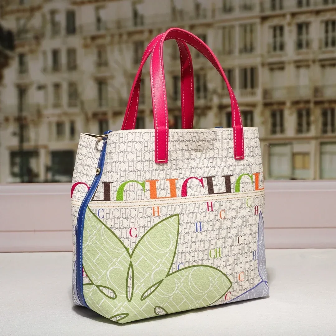 Słynna marka luksusowa, popularne, klasyczne, eleganckie skórzane torebki damskie, torby na ramię, listonoszki, torby typu tote, portmonetki damskie.