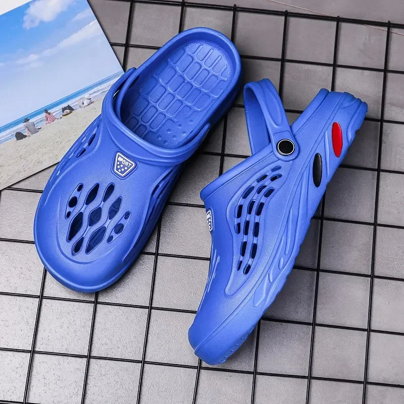 Summer Men and Women Clogs Sandals Men EVA Slippers Garden Shoes Platform Sandals Couple Outdoor House Leisure Slides Men Clog