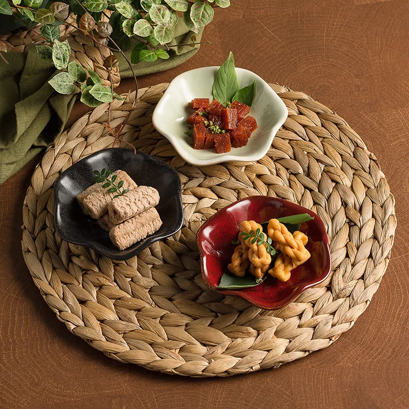 Lotus Leaf Ceramic Taste Plate Kiln Change Snack Dipping Plate Hotel Restaurant Hot Pot Sauce  Household Mustard Plate Vinegar