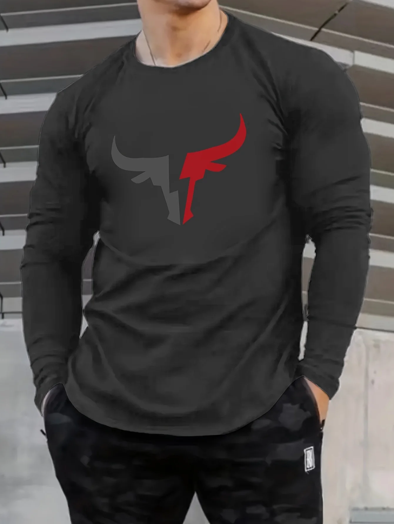 100% pure cotton men's long sleeved round neck loose casual bull pattern printed spring and autumn versatile T-shirt top