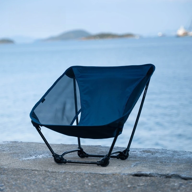 Moon chair, short folding ultra-lightweight outdoor camping hiking portable stool
