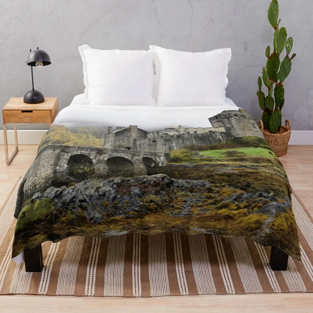 

Eilean Donan Castle Throw Blanket Flannels Blanket anime Weighted Blanket Sofa Blankets