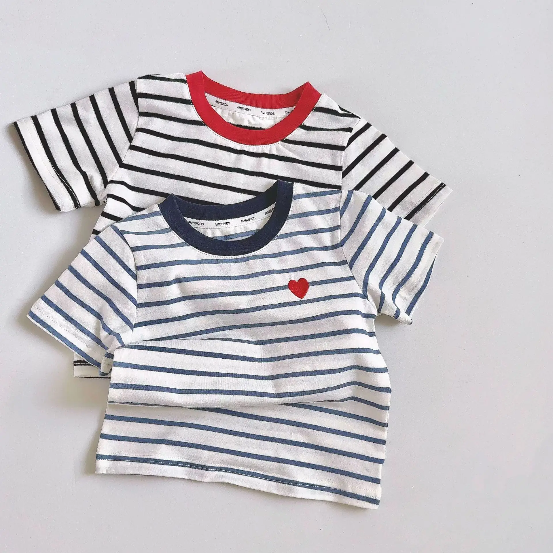 

2025 Summer New Cute Heart Print Girls Short Sleeve Striped T Shirts Children Loose Tops Kids Girls Casual T Shirt Baby Clothes