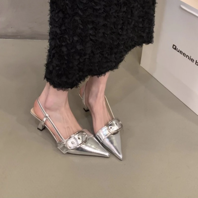 Med Heel Solid Fashion Sandals for Women New Hot Sale Summer Thin Heels Ladies Shoes One-line Buckle Baotou Pu Women's Sandals