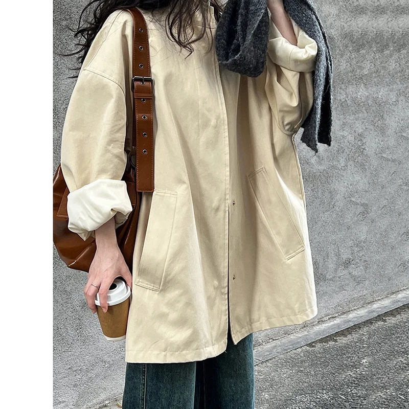 LANMREM Temperament Short Trench For Women Lapel Single Breasted Solid Color Pockets Design Coat 2026 Spring Autumn New 2Z2225 6 LANMREM Temperament Short Trench For Women Lapel Single Breasted Solid Color Pockets Design Coat 2026 Spring Autumn New 2Z2225 6