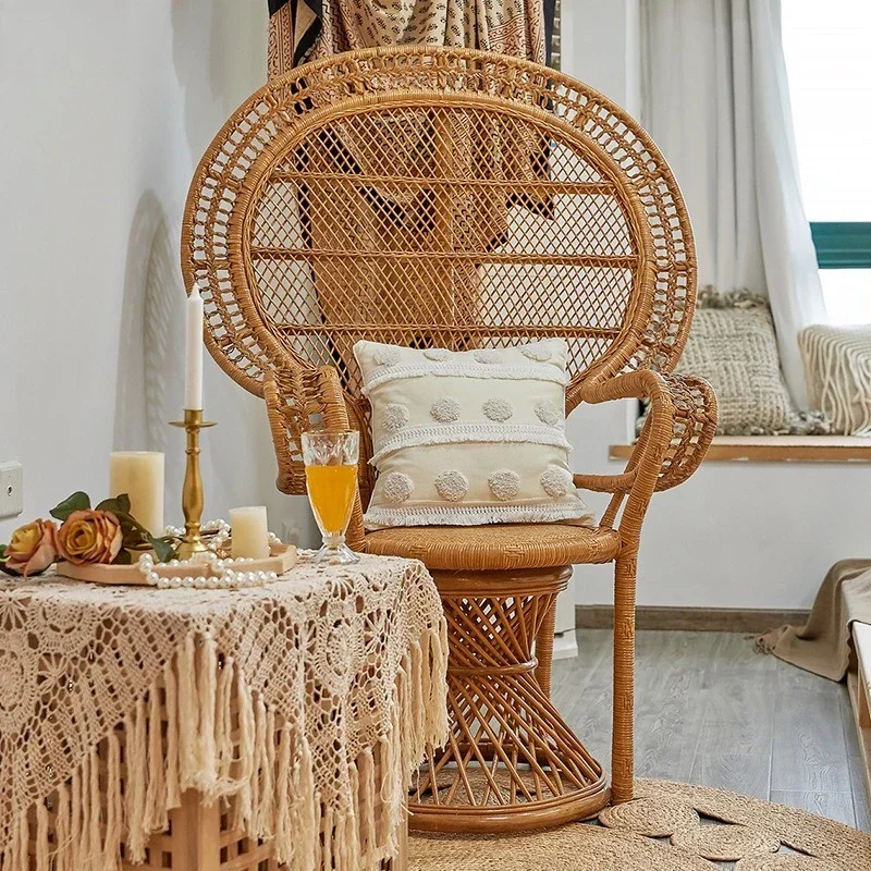 True vine peacock chair B&B natural hand-woven rattan designer chair
