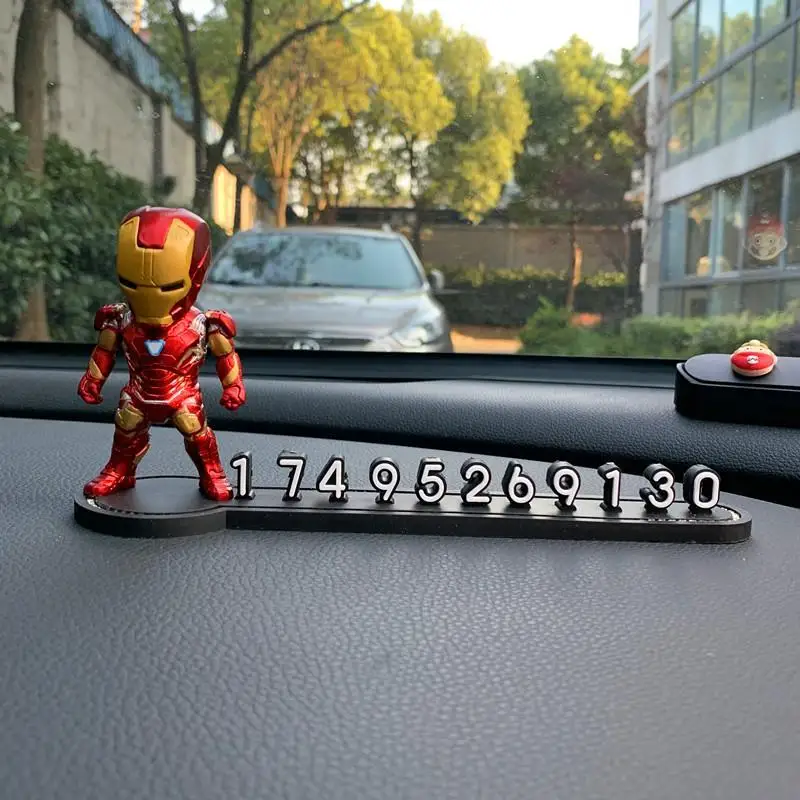 Cool Marvel Iron Man Captain America figurine de dessin animé créatif ornement décoratif élégant plaque d'immatriculation de stationnement temporaire