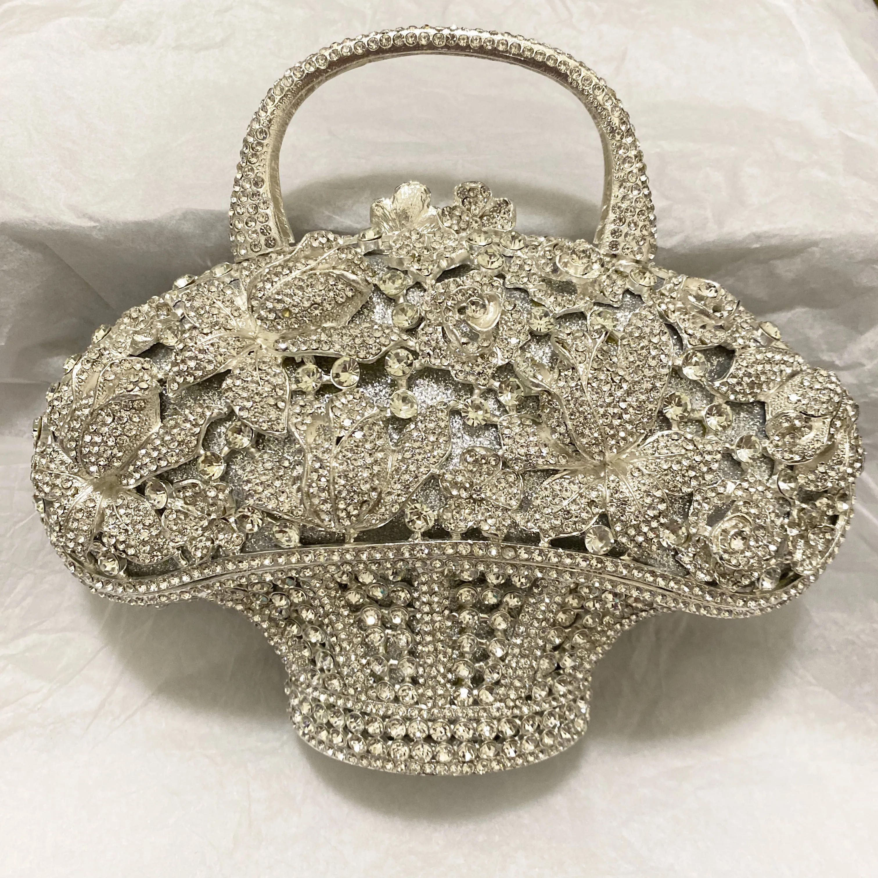 

WHTUOHENG Women Flower Basket Evening Bag Wedding Bridal Top-Handle Clutches Fashion Floral Crystal Party Dinner Purses Handbags