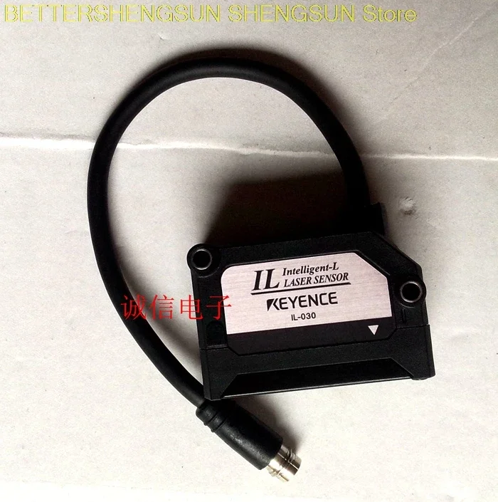 Free shipping  Disassemble  Laser displacement sensor IL030