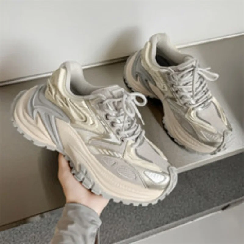 

New Casual Easy-matching Light Breathable Thick Sole Outdoor Running Footwear Size 39-44 Men Daddy Vulcanize Shoes Four Seasons