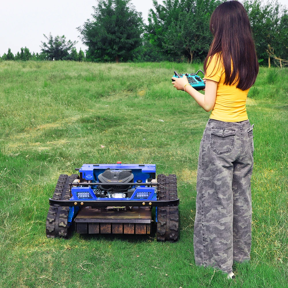 جزازة العشب الروبوتية المجنزرة، جهاز تحكم عن بعد ذكي + 360 درجة °   دوران، جزازة العشب ذاتية الدفع للتحكم عن بعد شحن مجاني