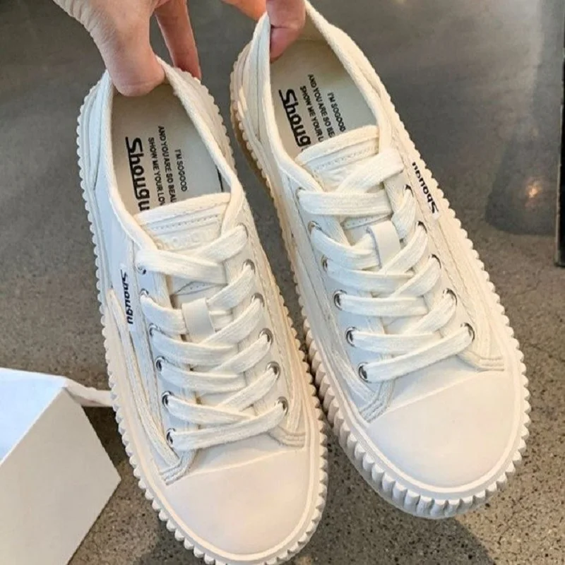 Large size high-top canvas shoes ladies vulcanized shoes thick-soled casual shoes 2022 Korean version lace-up breathable sneaker