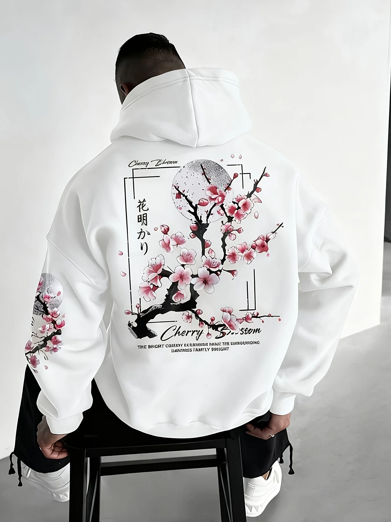 سترة الرجال الجديدة ذات القلنسوة لربيع وخريف 2025 هي ملابس الشارع الكلاسيكية وغير الرسمية المطبوعة ثلاثية الأبعاد