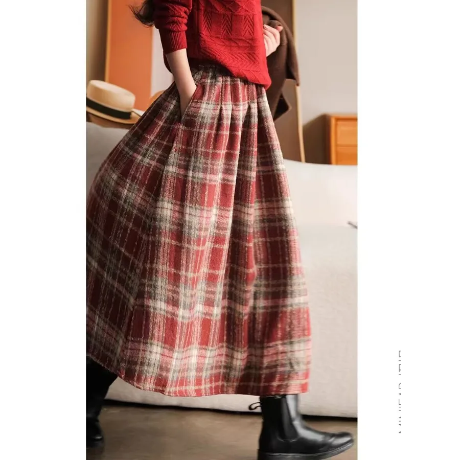 กระโปรงทรงเอลายสก็อตผ้าวูลเนื้อนุ่ม เอวยางยืด สไตล์เรโทร ดีไซน์ศิลปะ กระโปรงยาวติดกระดุม สำหรับผู้หญิง ผ้าฝ้ายใส่สบาย เหมาะสำหรับใส่ไปทำงานหรือใส่ลำลอง...