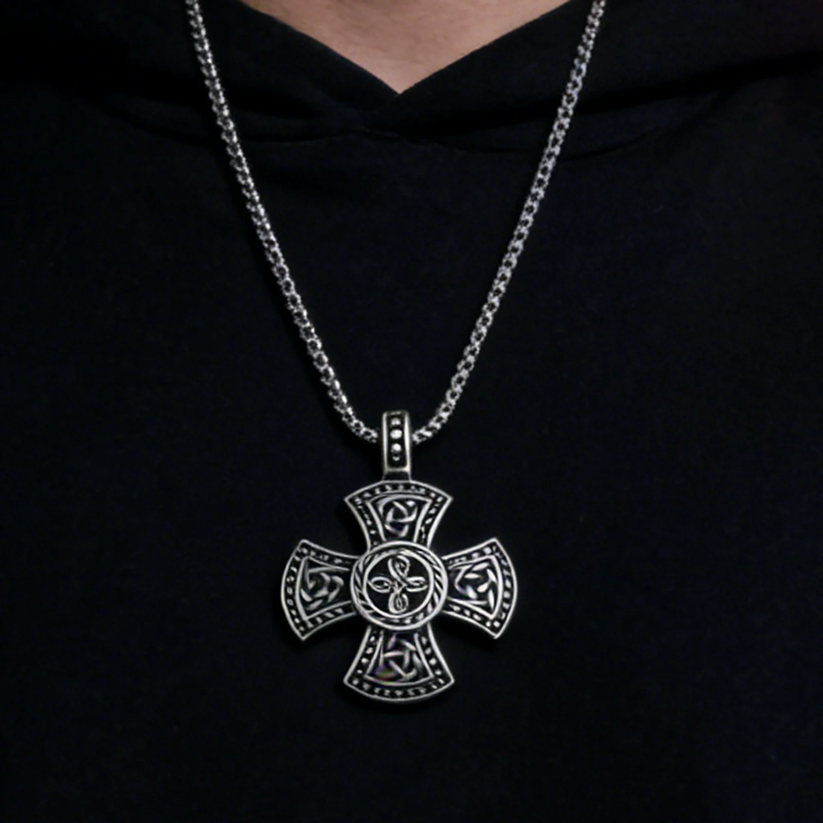 LNCHRAN Men 316L Stainless Steel Antique Celtic Knot Cross Pendant Necklace Box Chain Vintage Irish Jewelry Gift For Men