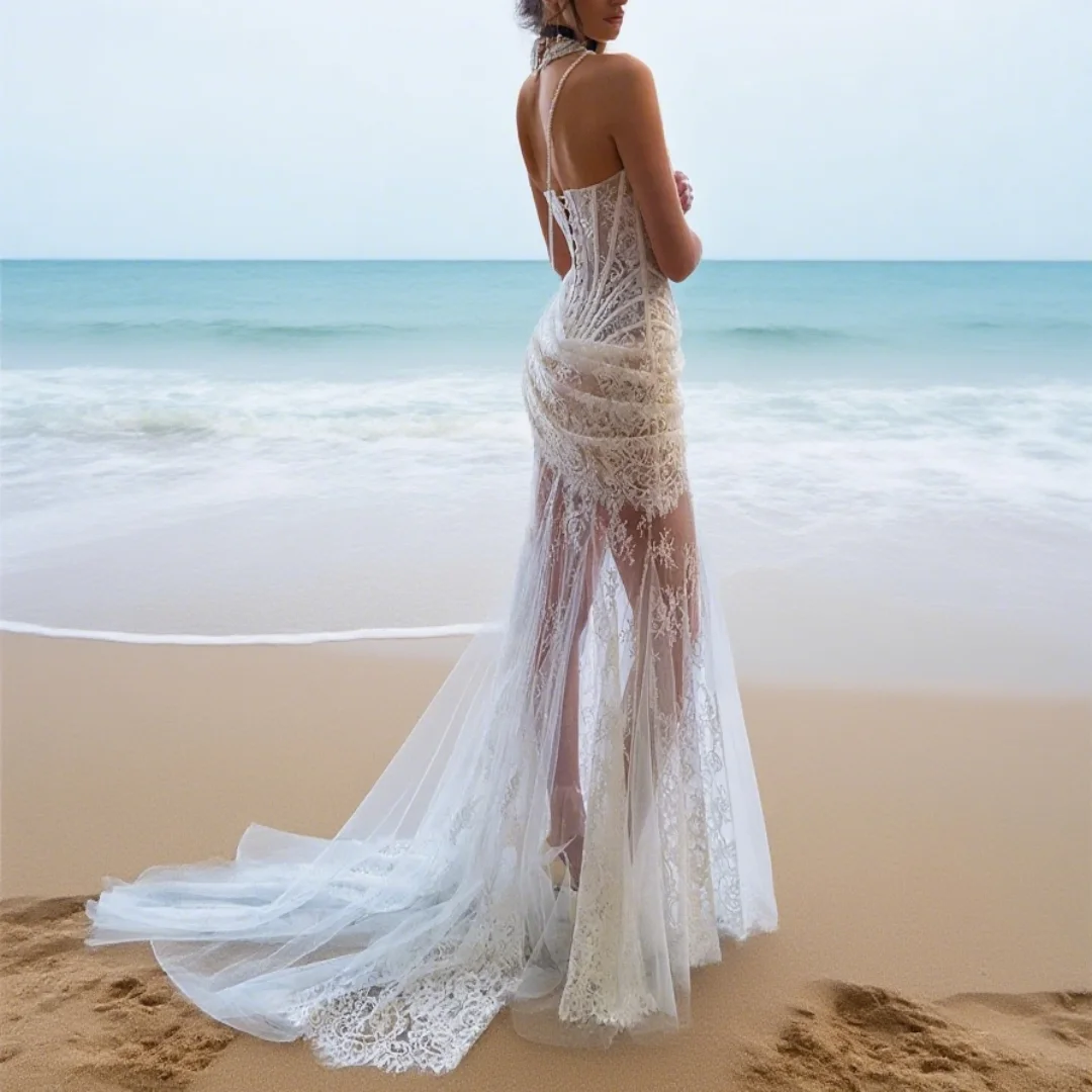 

Customized exquisite lace decorationless dress with detachable skirt hem. Formal wedding dress for the bride.