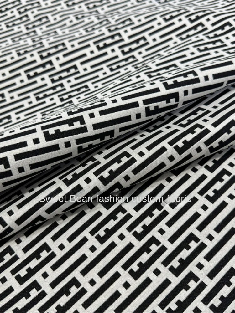 Black White Woven Jacquard Brocade Fabric for DIY Sewing Suit Jacket Fashion Windbreaker Set Antique Attire Cloth Fabrics