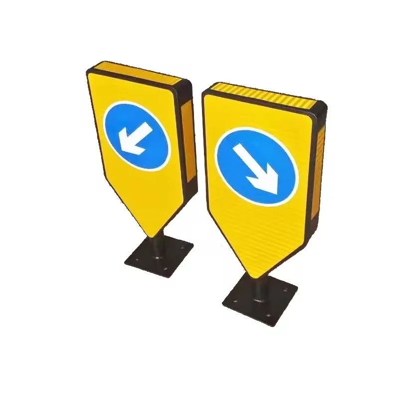 Solar LED Reflective traffic sign arrow bollard with LED sign