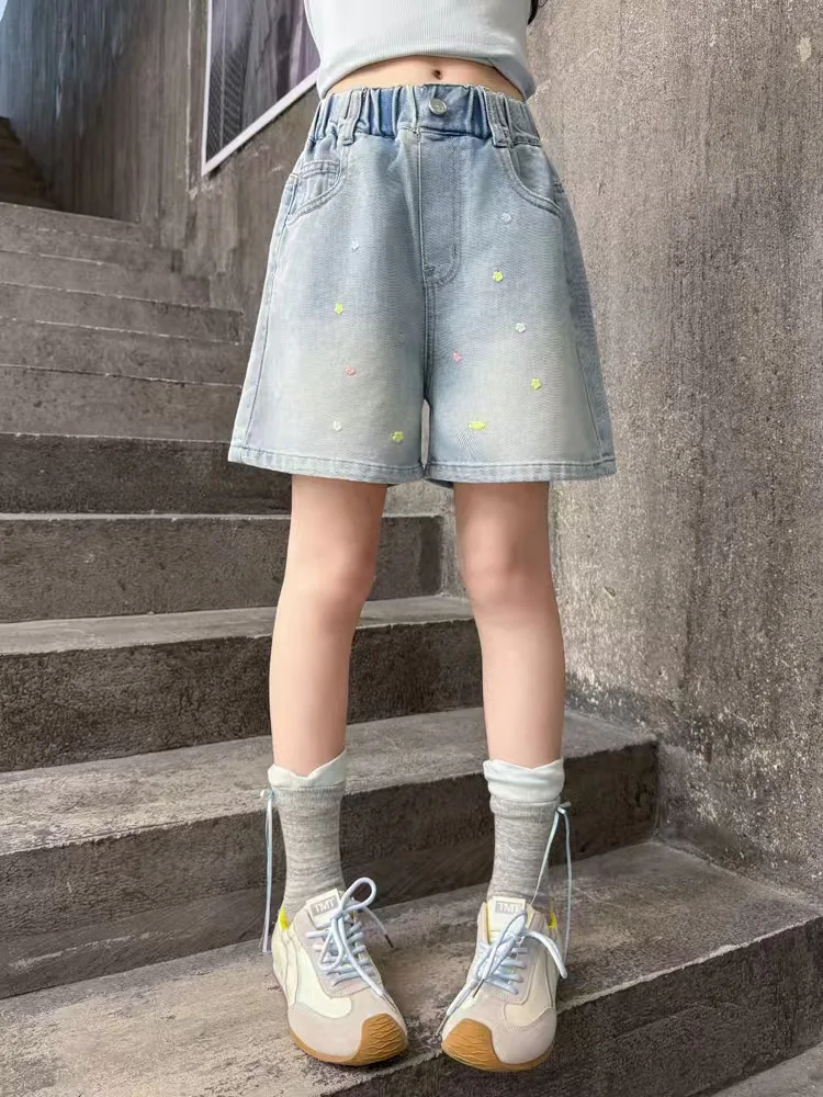 2026 Sommer Kinder-Jeansshorts für 120-170cm große Mädchen, bestickt, elastischer Bund, lässige knielange Teenager-Shorts – Detail 5