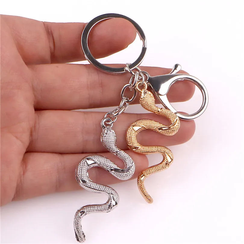 1Pcs Fashion Snake Charms Keychain For DIY Ornament School Bag Car Key Pendant Couple New Trinket Women Men Gift Keyrings