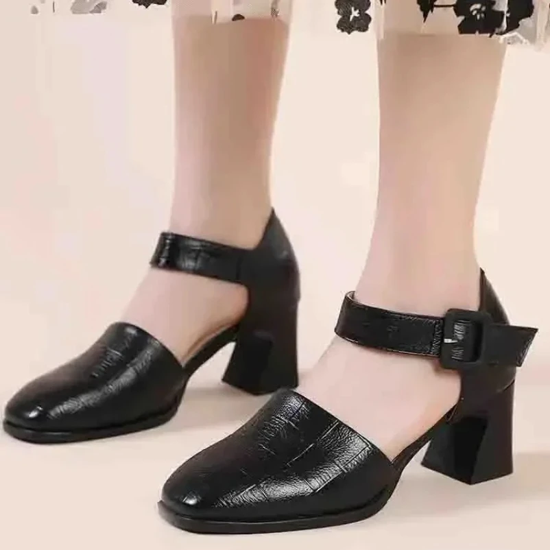 

2025 модные сандалии из натуральной кожи, женские туфли на высоком каблуке с закрытым носком, женские летние туфли на платформе с пряжкой и ремешком, женские сандалии
