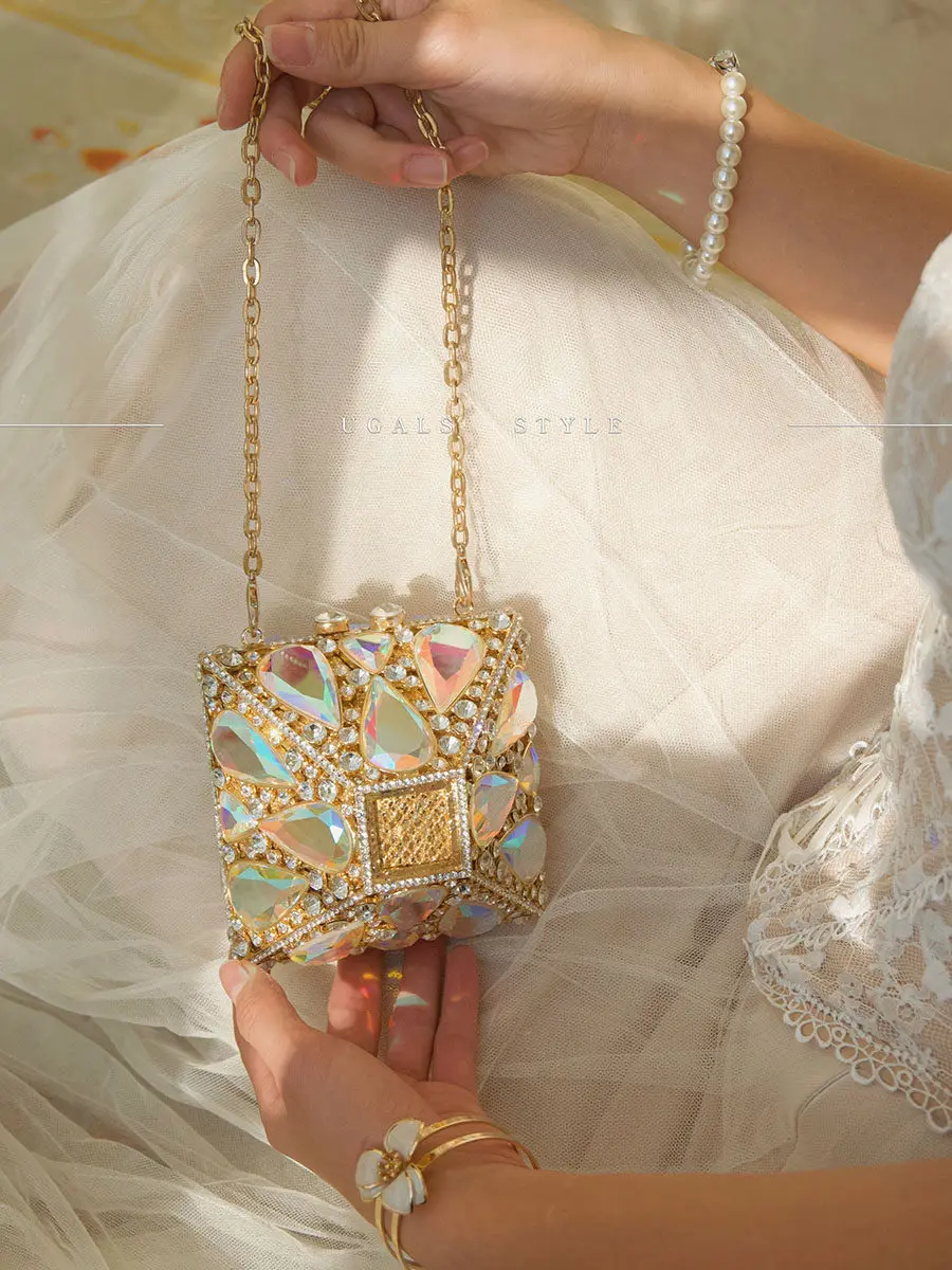 Luxury Glitter Metal Box Women Handbag Crystal Clutch Purse Wedding Party Bling Shiny Mini Bag Rhinestones Diamond Evening Bag