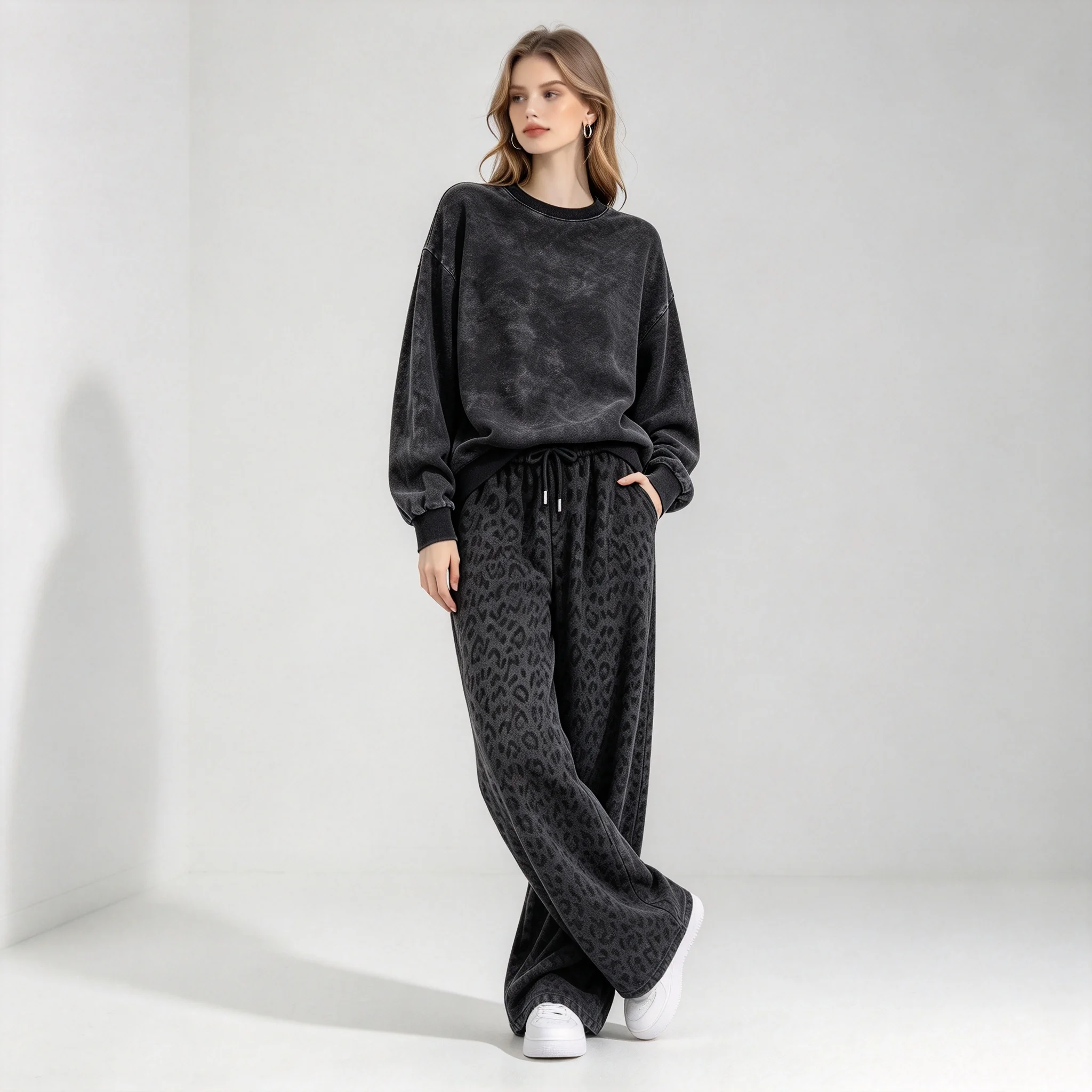Women Washed Crew Neck Sweatshirt 2Pcs Set, Casual Loose Top + Leopard Print Wide Leg Pants Streetwear Outfit